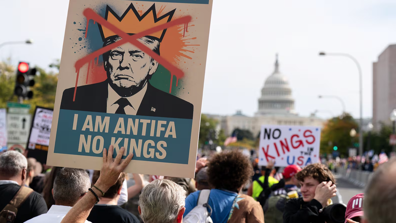 https://salarnews.in/public/uploads/images/newsimages/maannewsimage19102025_145949_No Kings Protests Street Party.png